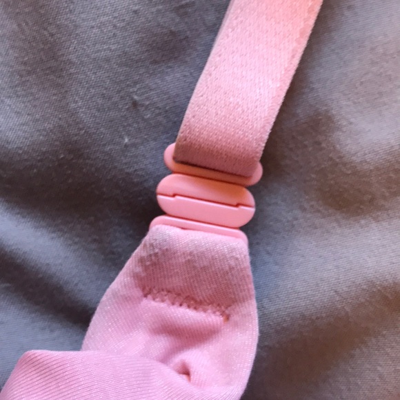 Victoria’s secret bra - Picture 3 of 4